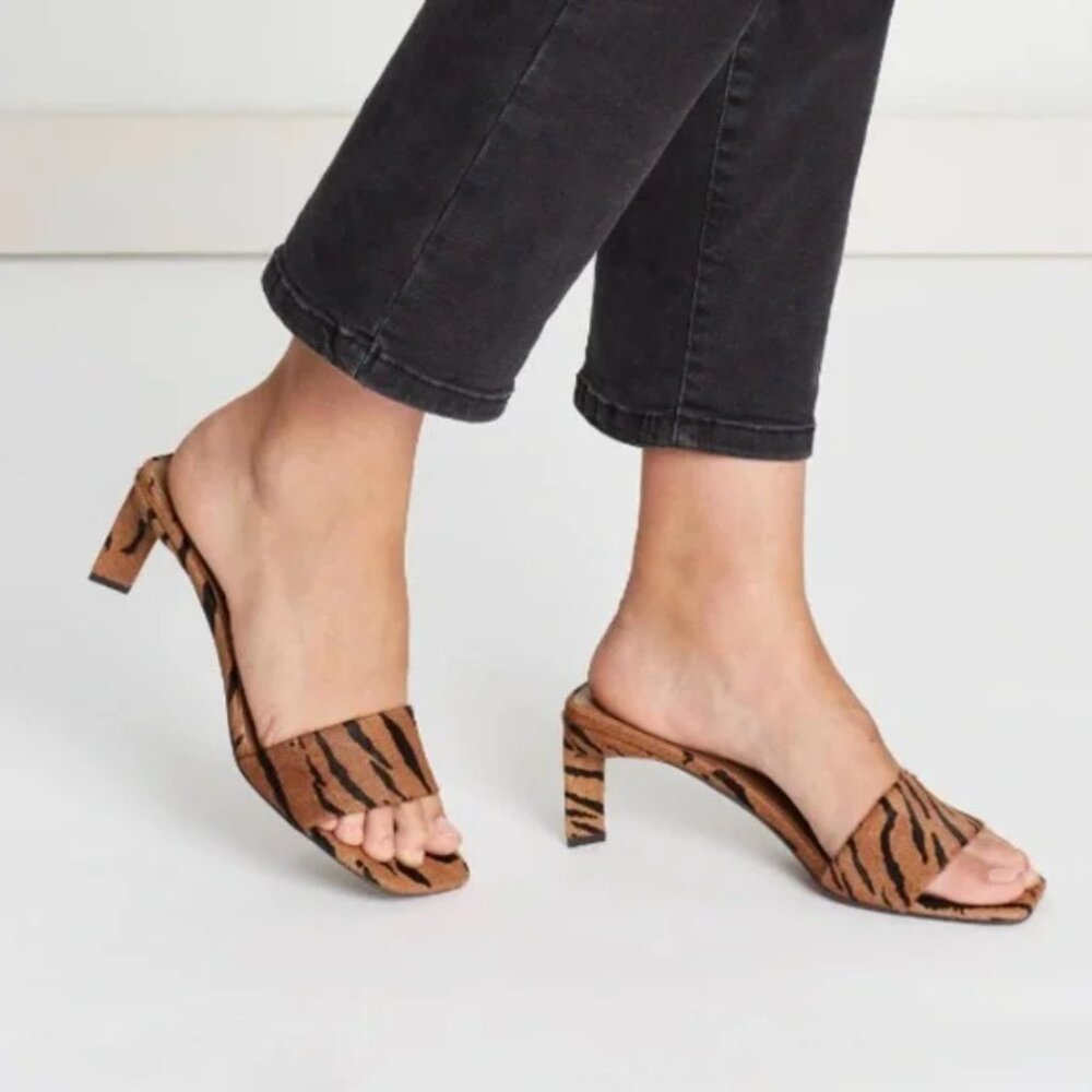 Senso Maisy III Mules Animal Print sz 8